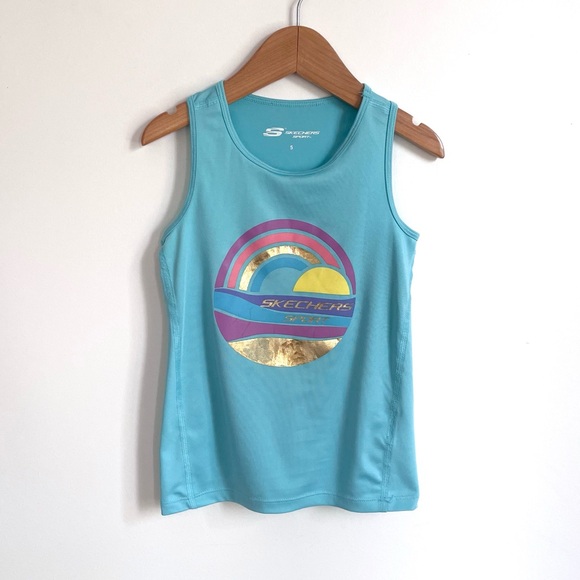 4/$20💥Skechers Sport Athletic Racerback Tank Top, Shimmer Sun & Beach Graphic - Picture 2 of 8
